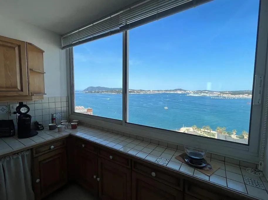 Panorama Exceptionnel Pour Ce T4 En Bord De Mer Toulon